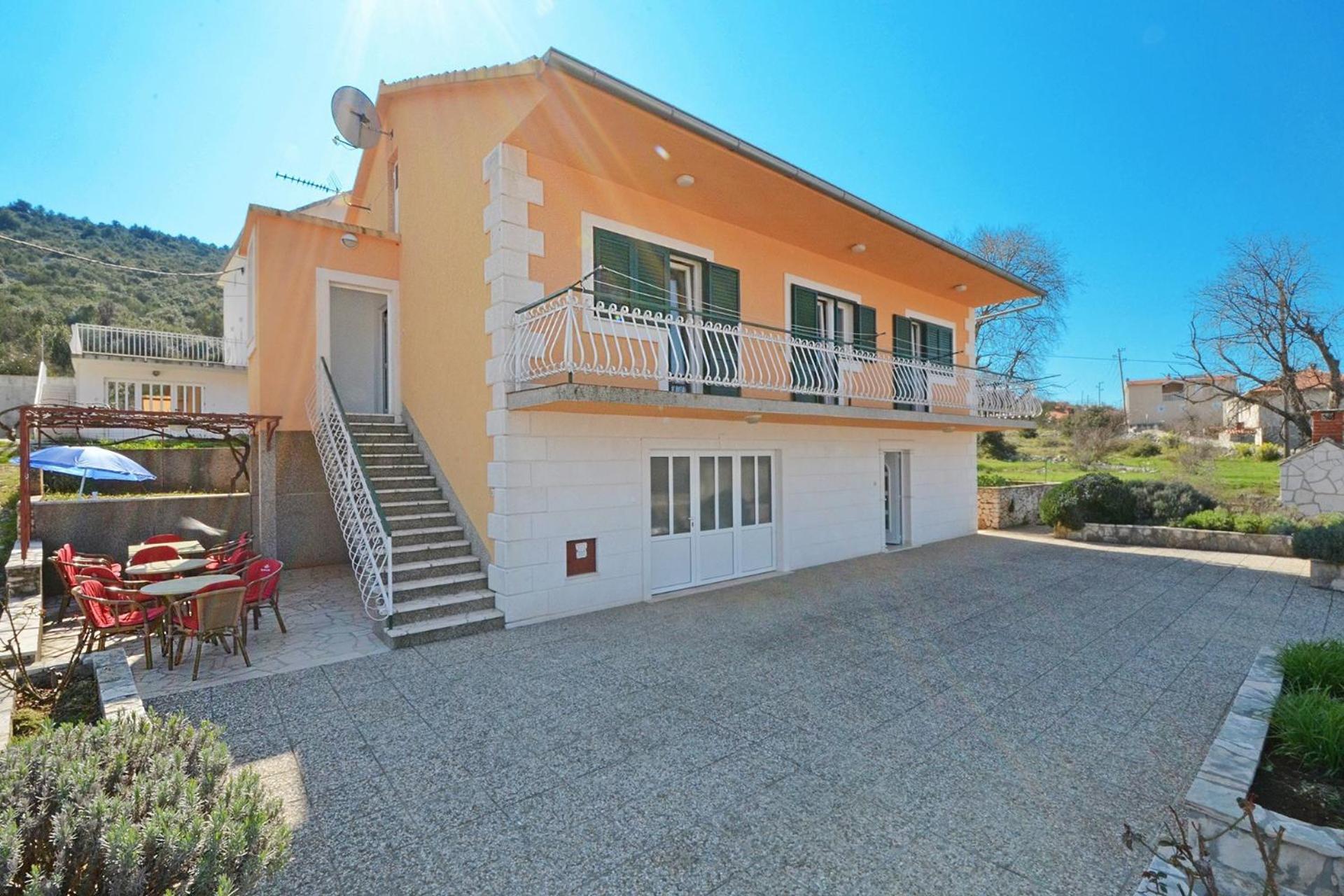 Apartments With A Parking Space Marina, Trogir - 11554 Εξωτερικό φωτογραφία
